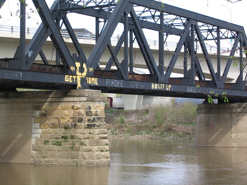 Rail bridge over the Wabash River