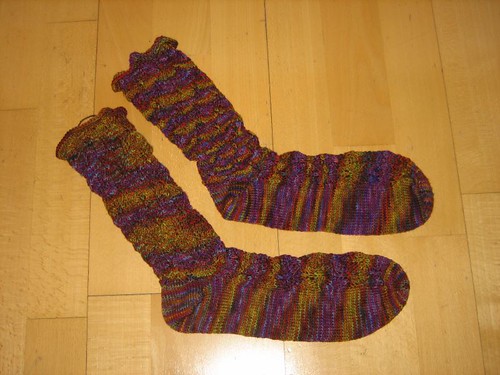 Sockapaloooza socks, finished!