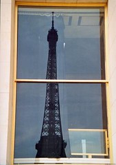 Eiffel desde la ventana