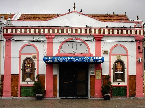 Setubal -Budha - Strip Club
