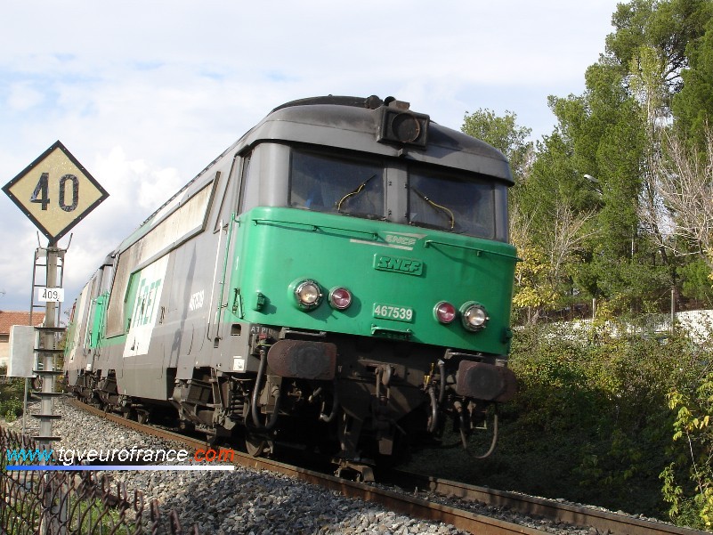 La BB67539 près de la gare SNCF d'Aix-en-Provence