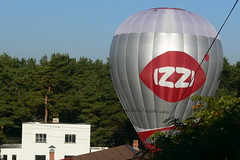 Hot-air baloon at my yard I Gaisa balons sētā