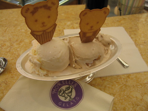 The cutest sundae in the whole wide world! (at Harrod's)