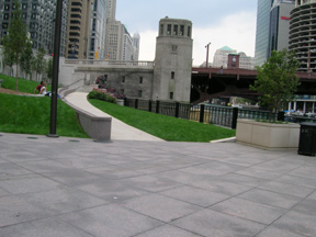 Chicago - a veteran's  park on the river