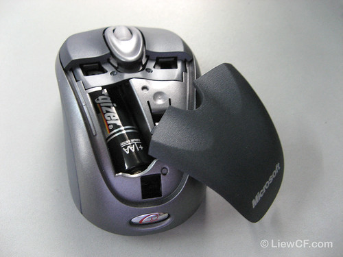 Microsoft Notebook Optical Mouse 3000 (inside)