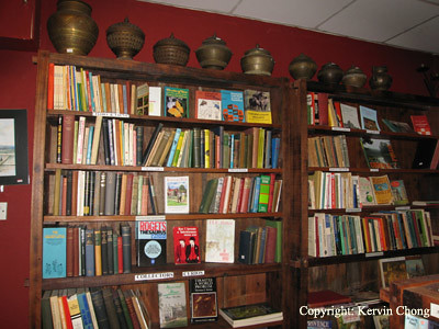 Bookstore02