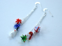 christmas minis - christmas theme glass beads sterlings silver earrings