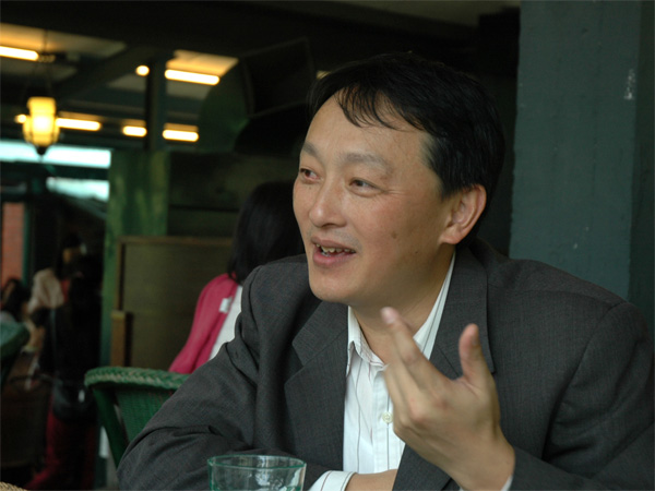Prof. Tsorng-Lin Chia