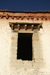 dzong fort window