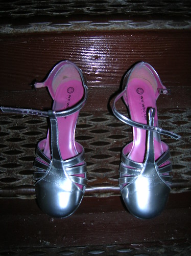 pink shoes - after (silver shoes)