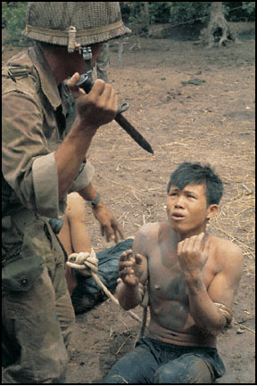 Αποτέλεσμα εικόνας για Larry Burrows  photos vietnam LIFE