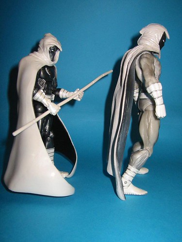 Marvel Legend and Marvel Select Moon Knight