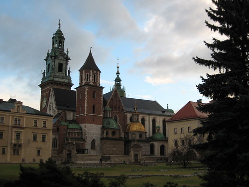 L'église à l'intérieur de la fortification du château Wawel