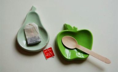 Yoyo Ceramics_Apple & Pear_Spoon Rest & Tea Bag Dish (Kitche