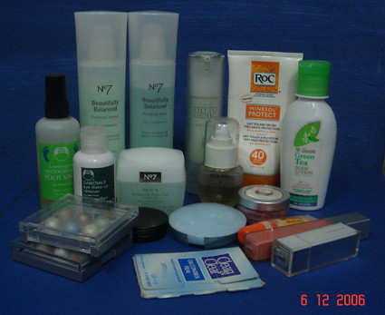 Beauty Cosmetics from Clean & Clear Series