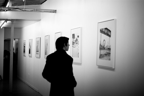 Gallery candid shot 03