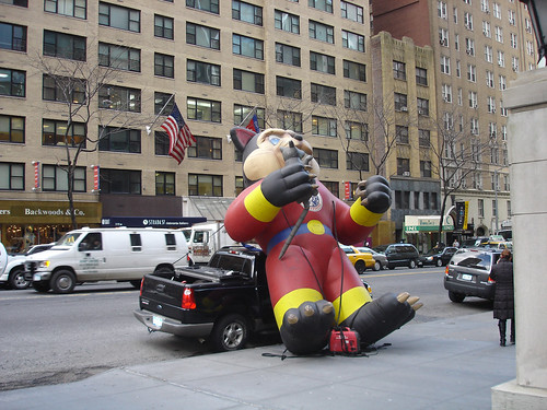 at first i thought this was an anti-union inflatable rat.