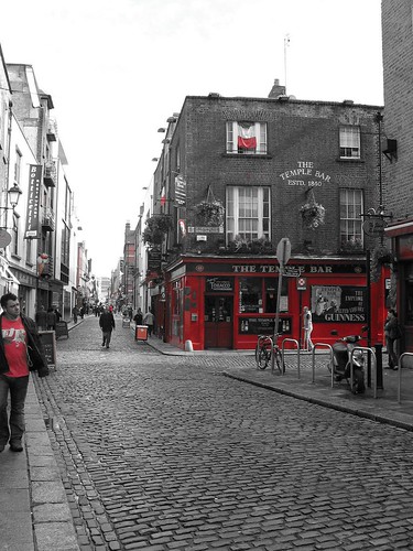 the temple bar in temple bar