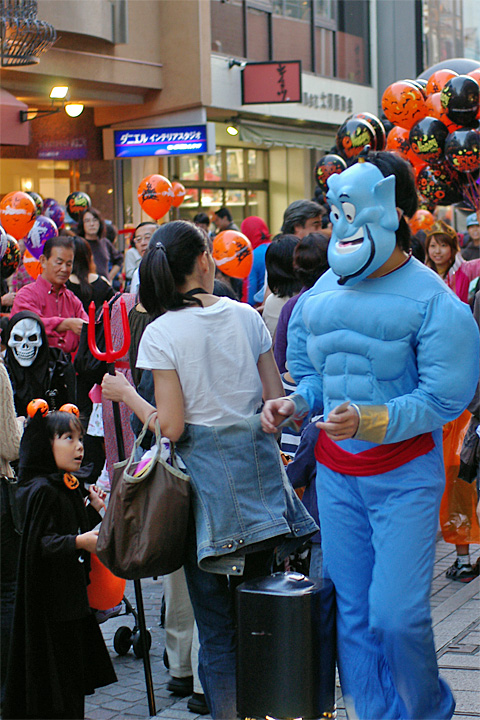 Motomachi Halloween 2006-03