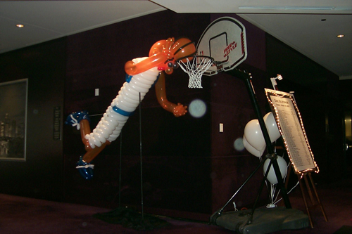 9_ft_basket_ball_playerweb