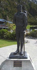 Sir Edmund Hillary monument