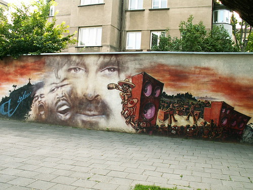 Vilnius - Graffitti to Frank Zappa