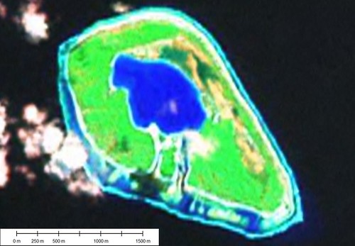 Tehuata Atoll - Landsat Image S-07-15_2000 (1-15,625)