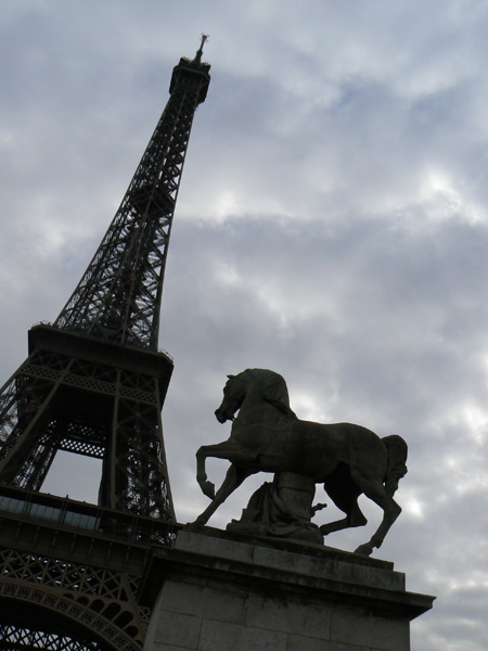 Paris2-Statue