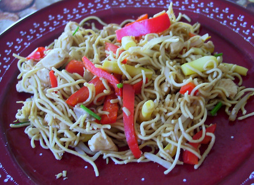 Noodles with bamboo and vegetables