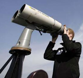 Alf with oversized binoculars
