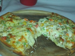 crispy pizza (by kapsi)