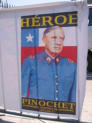 Pinochet is a hero sign