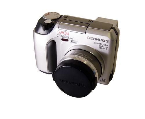 Olympus C-700 Ultra Zoom - Camera-wiki.org - The free camera 