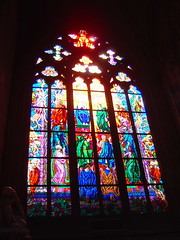聖維克教堂的彩繪玻璃