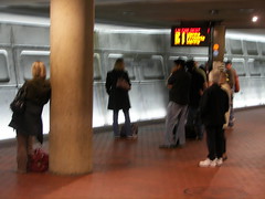 Lower Platform, Metro Center