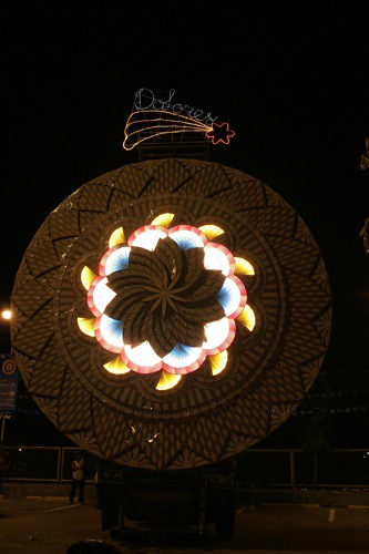 Giant Lantern Festival 2006 - 17