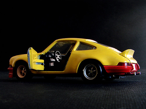 Uploaded by Photomechanica Tags 911 porsche rs carrera 143 solido diecast