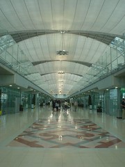 11.機場內一望無盡的長廊