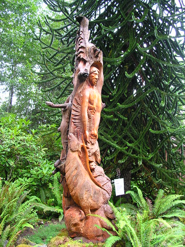 Uploaded by brewbooks Tags tree washington hiking myfav totem carving 
