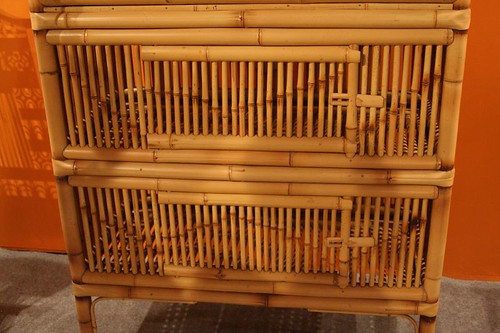 顏水龍先生設計的竹櫃