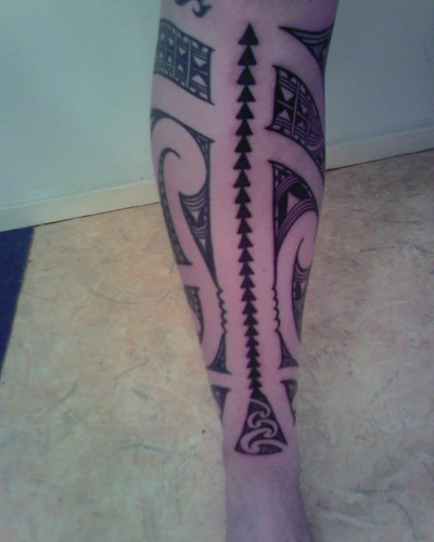 Maori tattoo right lower leg Part 2 Mar 28 2007 1055 AM