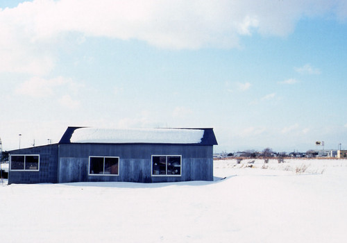 雪原の小屋