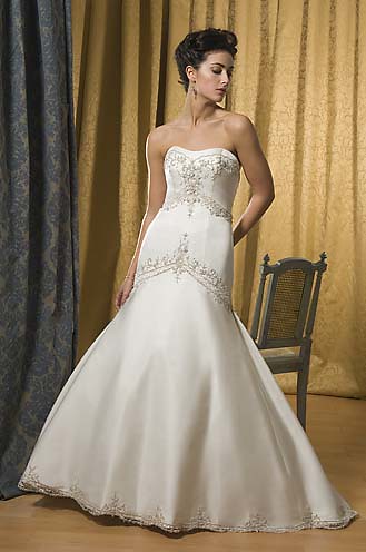 wedding gowns and sexy bridal strapless dresses