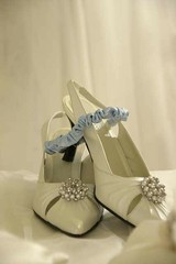 shoes with garter