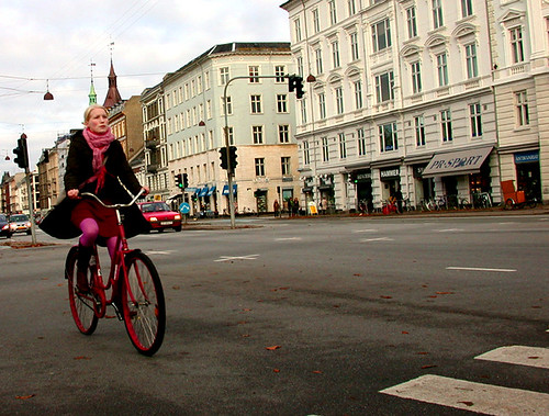 Girl on the bike (by Heroneya)
