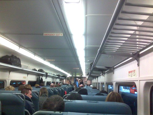 Interior del tren de New Jersey Transit