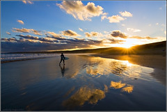 Sunset Surfing by aumbody images