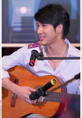 when mid-aged Ma met young LeeHom, 2007/11/20 pm19:56:53 (by *dans)