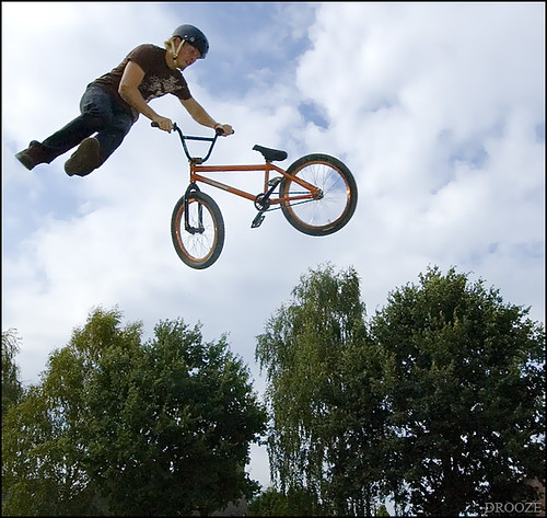 tailwhip (by Drooze Photography)