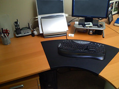 Clean Desk (by Kalsey)
